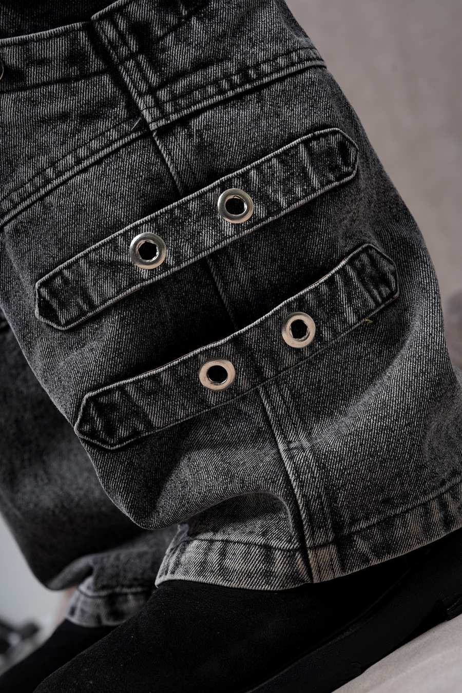 It's a Loop Cargo Denims