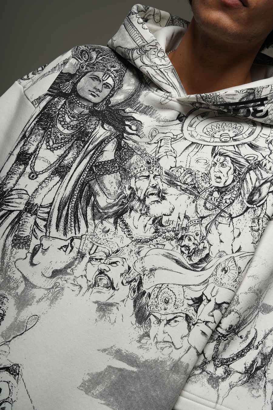 Sweatshirt White Ranbhoomi