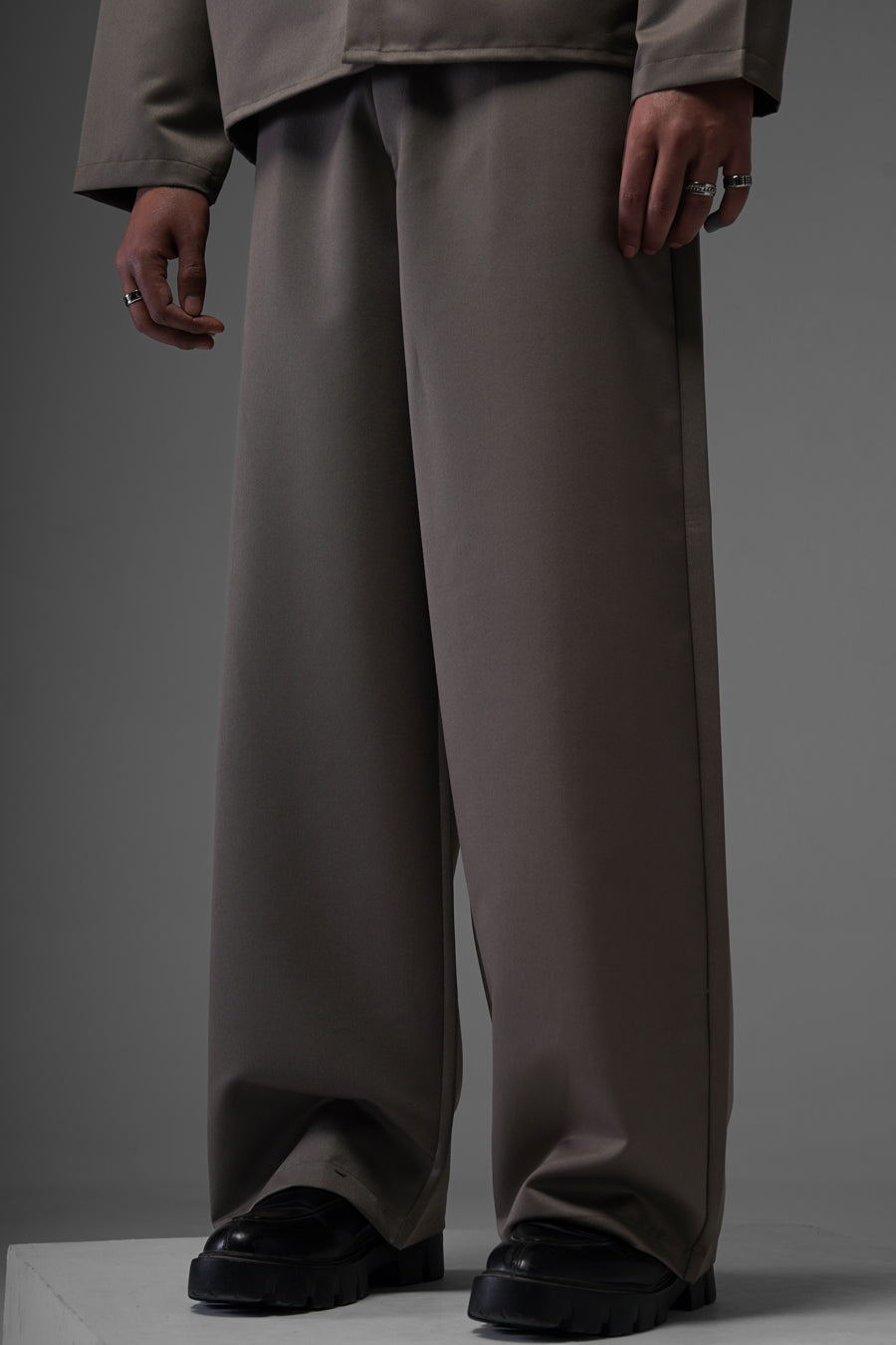 Serene Stride Taupe Set
