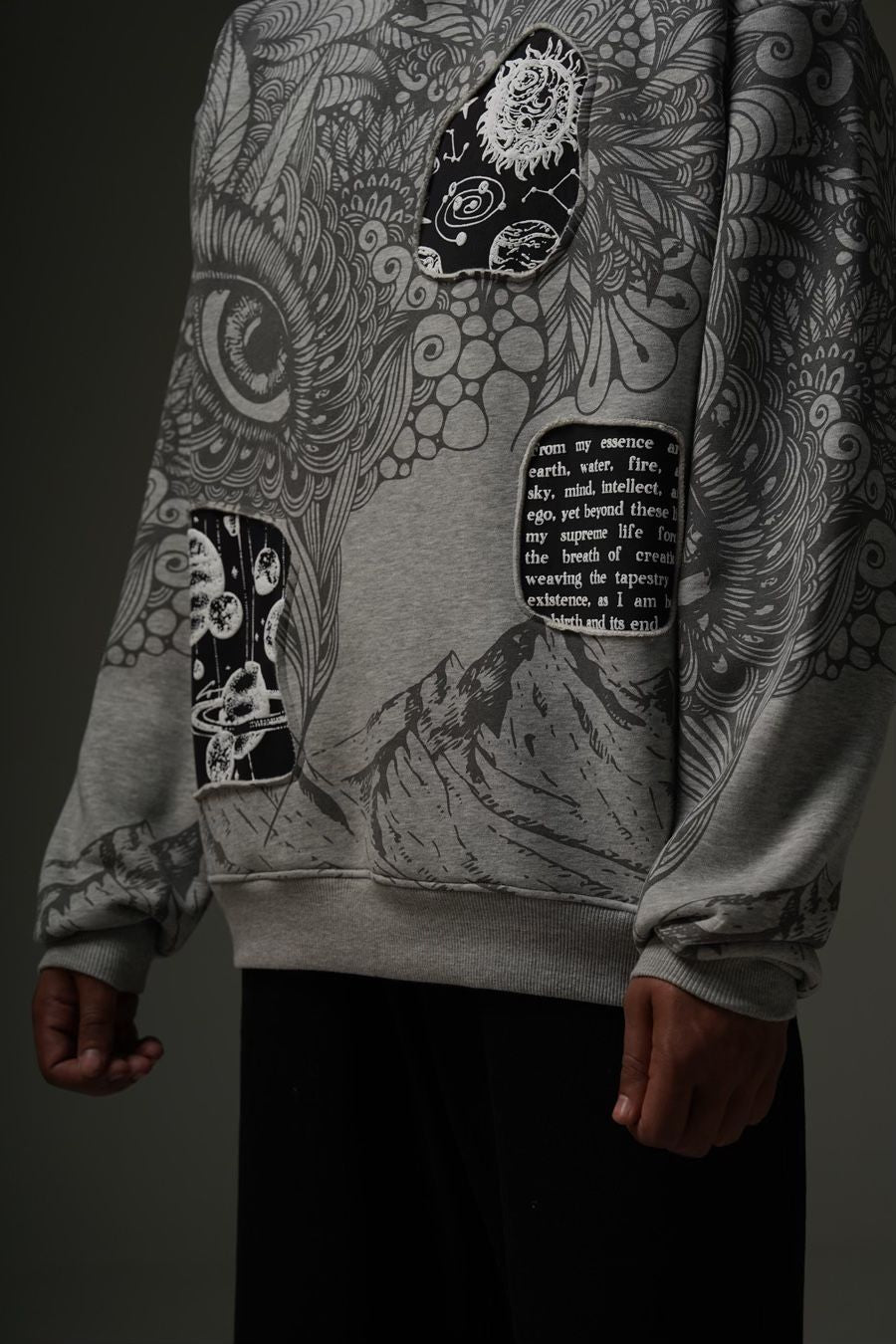 Tatva Sweatshirt