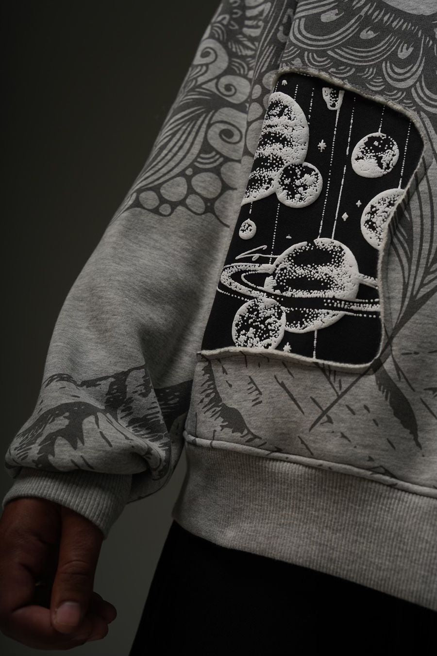 Tatva Sweatshirt