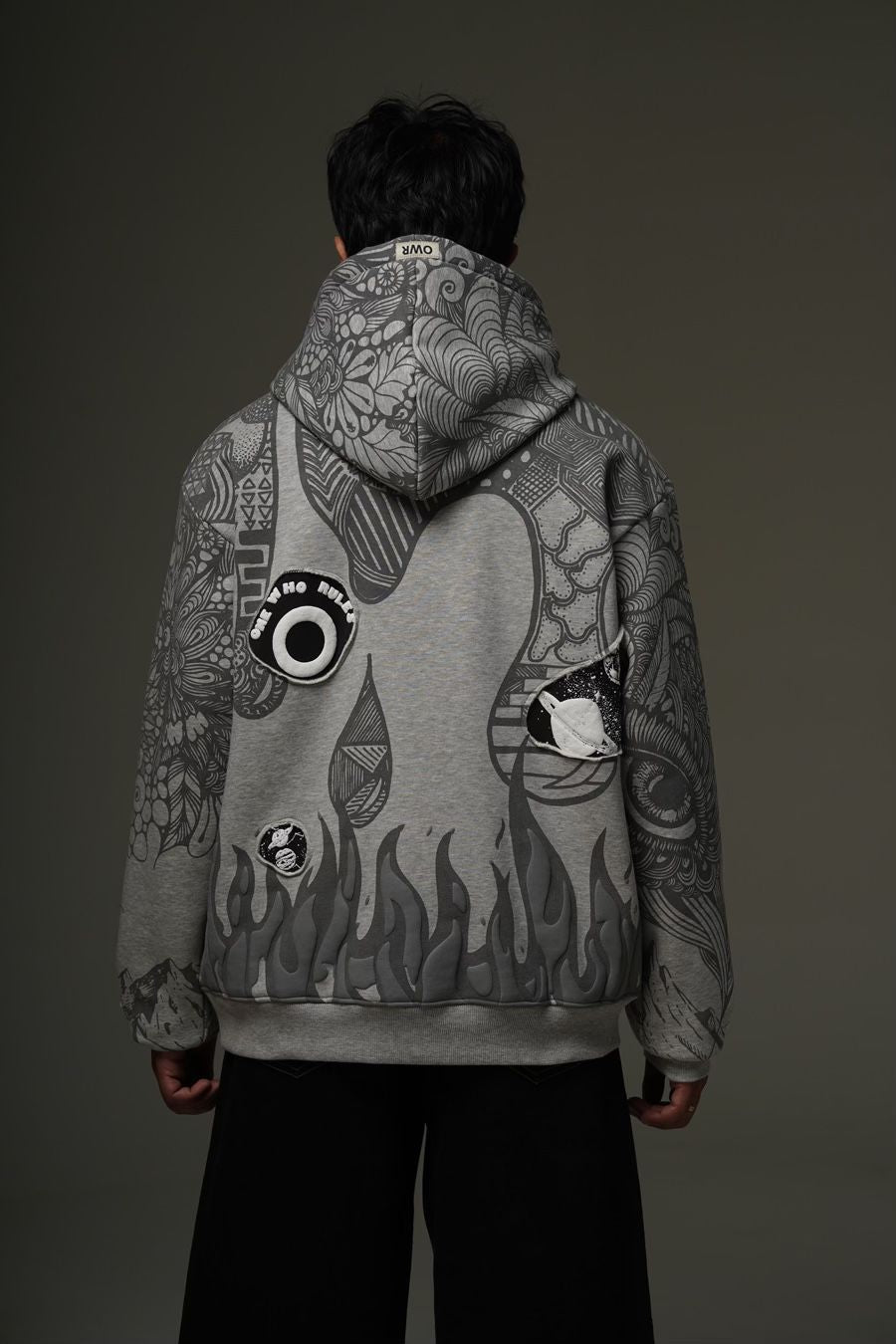 Tatva Sweatshirt