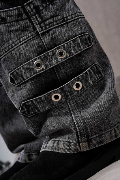 It's a Loop Cargo Denims