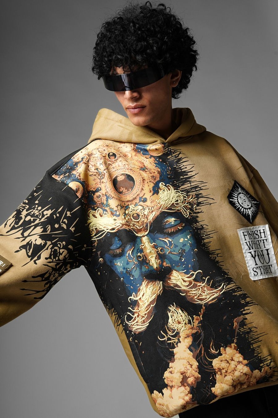 Sweatshirt Dronaputra