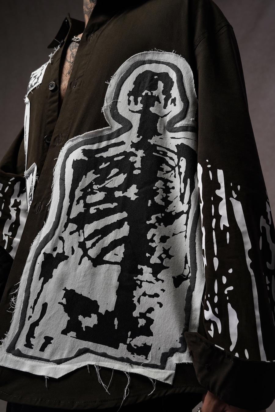 Speak of The Devil Shackets