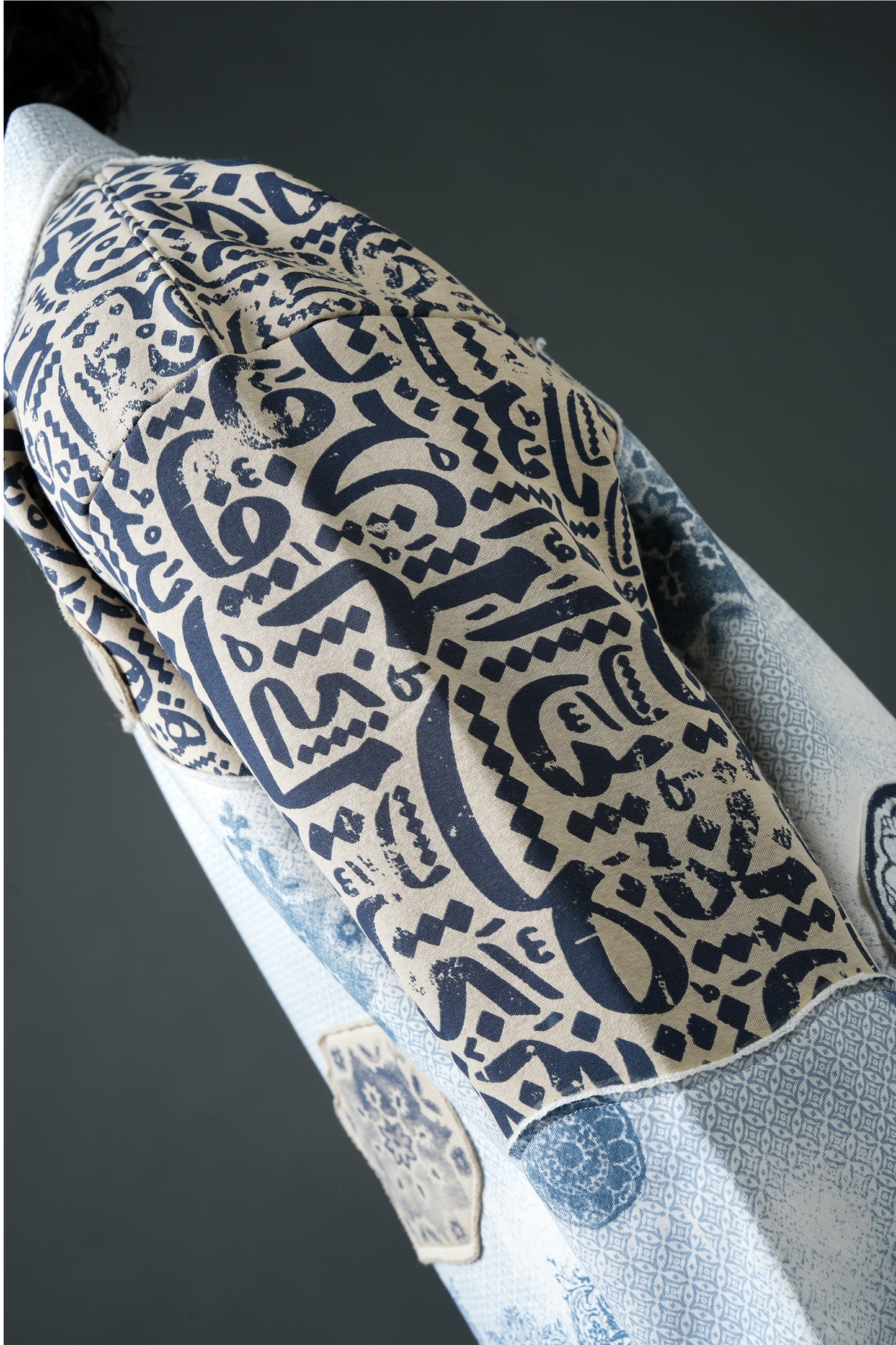 Ekanti-Kari Collared Sweatshirt